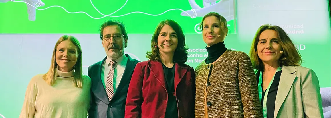 'Los farmacéuticos estamos comprometidos para mejorar la vida de las personas con cáncer, sus cuidadores y familiares'