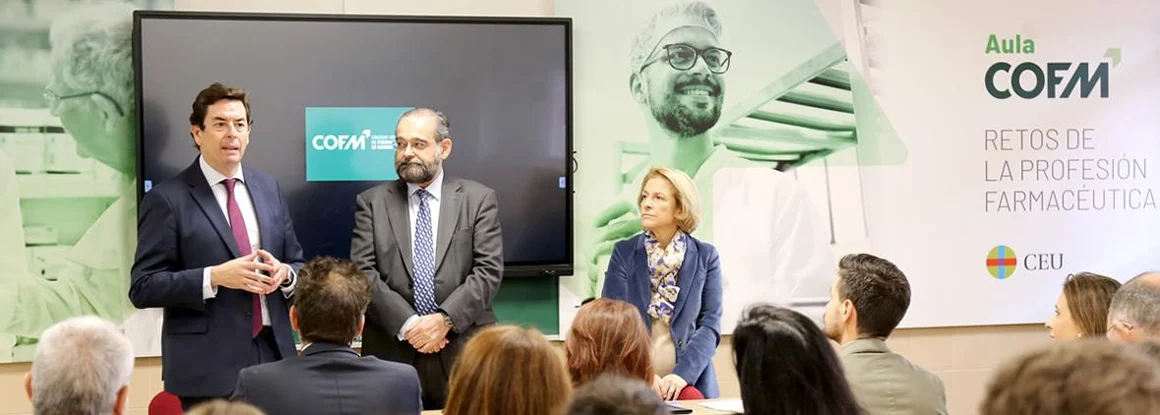 Acuerdo entre el COFM y la CEU USP para la formación de los profesionales del futuro