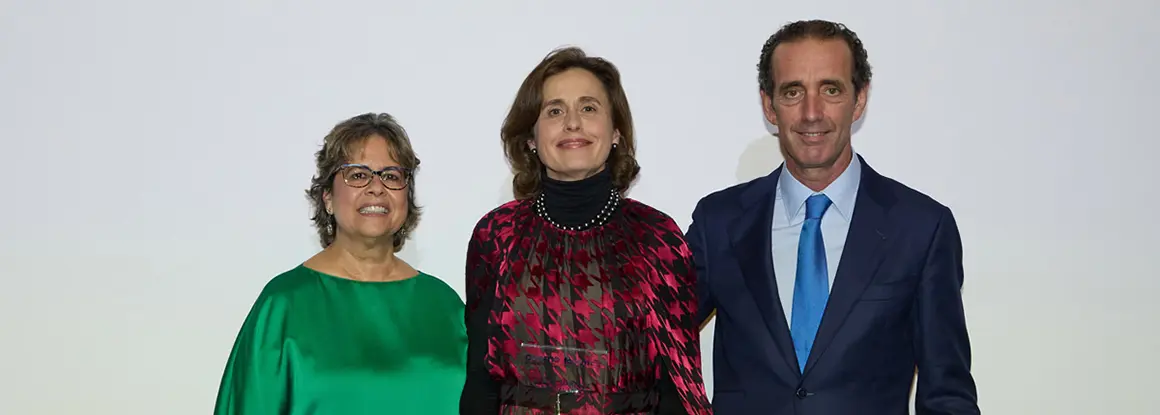 El COFM y su vicepresidente, Óscar López, reconocidos con la Placa Conmemorativa de la Fundación COEM
