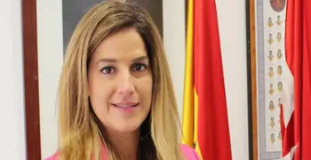 Elena Mantilla ofrece su apoyo a la Farmacia en el ‘Día de las Profesiones’