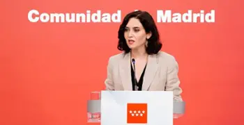 Isabel Díaz Ayuso recibe el 'Premio Oro UICM 2022' otorgado durante el 'Día de las Profesiones'