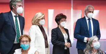 La Comunidad comienza hoy a administrar la cuarta dosis frente al COVID-19 a los usuarios y trabajadores de las residencias de la región