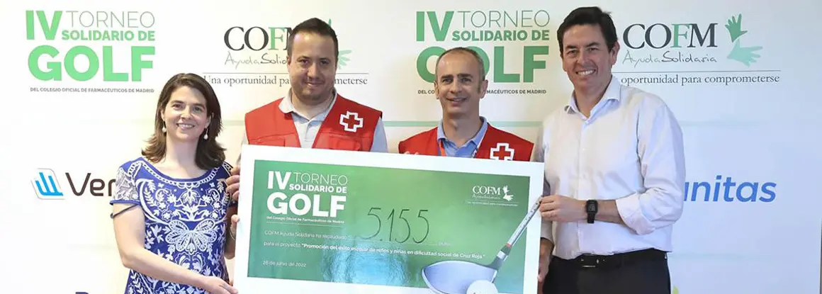 El IV Torneo de Golf Solidario del COFM recauda 5.155 euros en favor de Cruz Roja