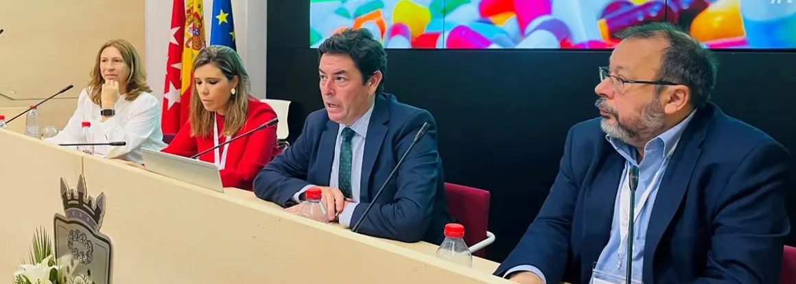'Necesitamos un nuevo marco regulador que ofrezca estabilidad y futuro a la farmacia'