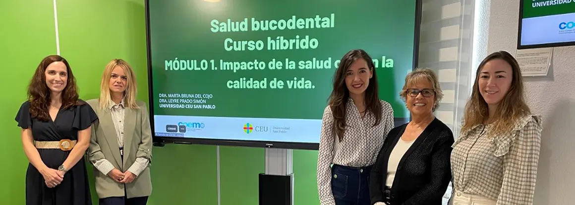 Farmacéuticos y odontólogos se forman juntos para cuidar de la salud bucodental de los ciudadanos