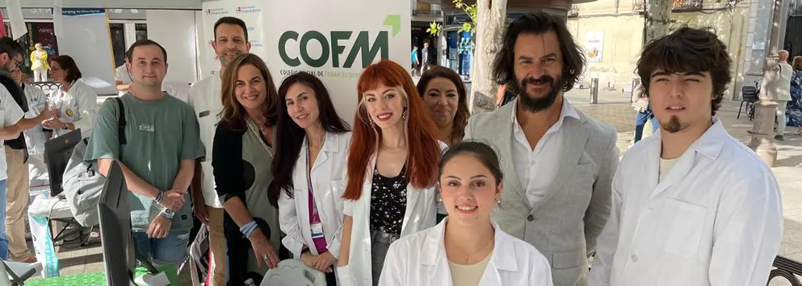 Los farmacéuticos 'ponen el corazón' a punto en Alcalá de Henares
