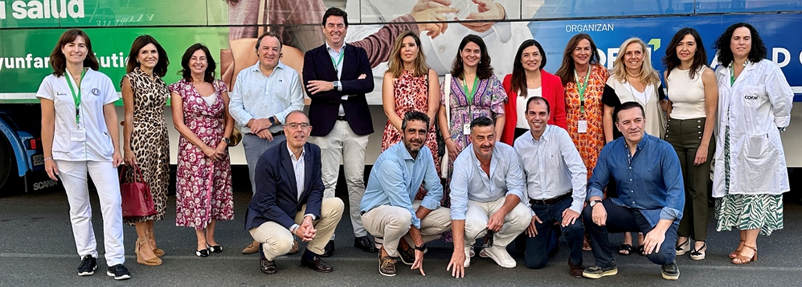 ‘#Aquíhayunfarmacéutico… en marcha’ se despide con éxito en Madrid capital difundiendo a miles de madrileños el valor de los servicios farmacéuticos