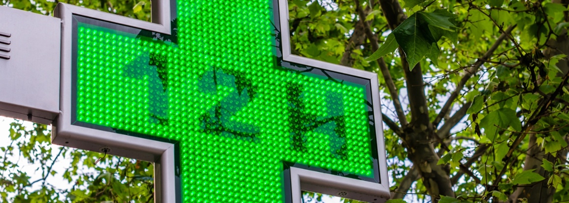 El Ministerio de Sanidad suma a la red de farmacias en la lucha contra el tabaquismo