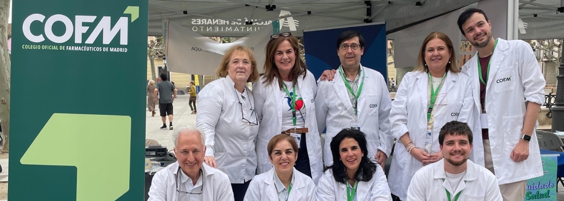 Los farmacéuticos muestran a los vecinos de Getafe y Alcalá de Henares el valor de los servicios profesionales