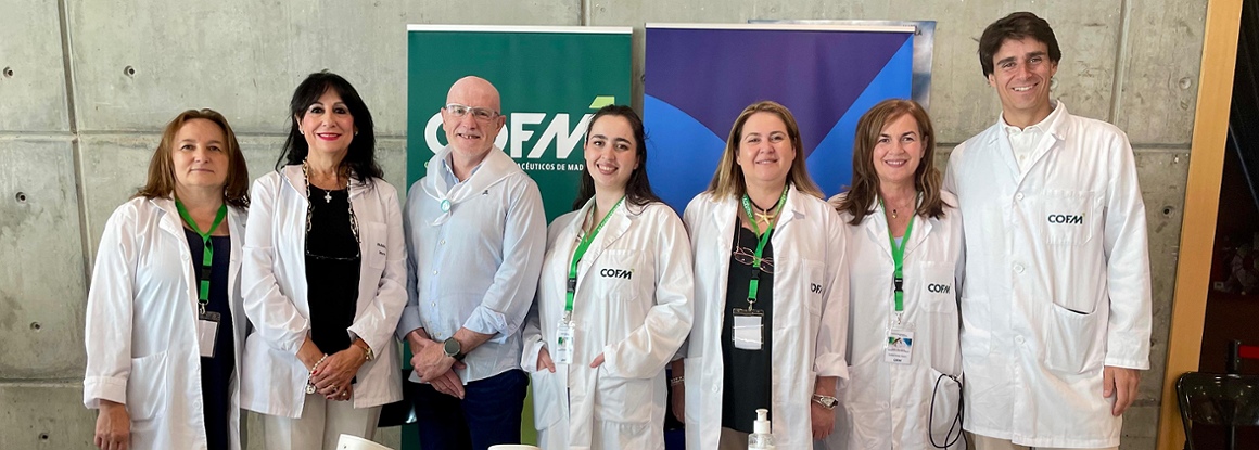 Los vecinos de Tres Cantos conocen, de la mano de los farmacéuticos, el valor de los servicios profesionales