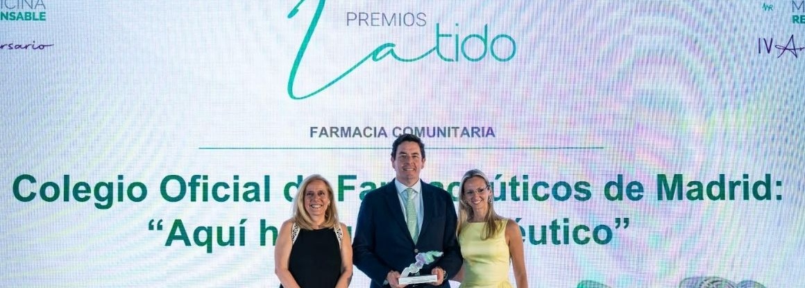 El COFM recibe el Premio Latido 2026 por la campaña “Aquí hay un farmacéutico... en marcha”