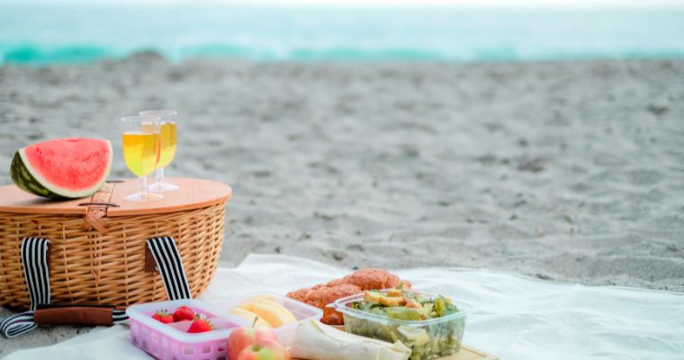 Qué comida llevar a la playa y a la piscina en verano